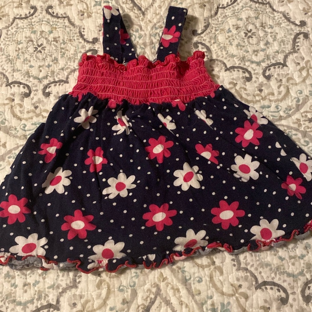 Cute flower dress Size 12mths